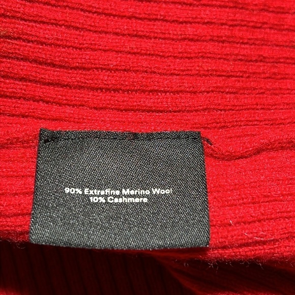 Summersalt Cashmere Wool Sweater - Picture 7 of 7
